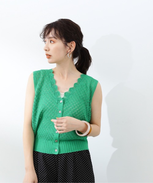 N.(N. Natural Beauty Basic)(エヌエヌナチュラルビューティーベーシック)の「◆リーフ柄編みVニットタンク(ニット/セーター・レディース・オフホワイト/モカ/グリーン・MEDIUM)」の18枚目の写真