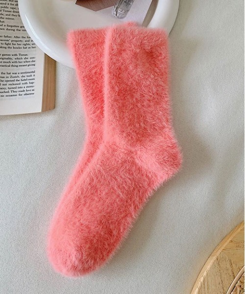 Jelly moo(ジェリームー)の「【 Jelly moo / ジェリームー 】 ふわもこ カラフル シャギーソックス #(ソックス/靴下・レディース・グリーン/パープル/ブルー/イエロー/ミント/ベビーピンク/ピンク/ホワイト/オレンジ/ブラック/ベージュ・FREE)」の9枚目の写真