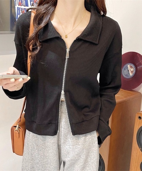 LADY LIKE(レディライク)の「ダブルジップ襟付きトップス(Tシャツ/カットソー・レディース・ブラック/サックスブルー/グレー/アイボリー・M)」の13枚目の写真