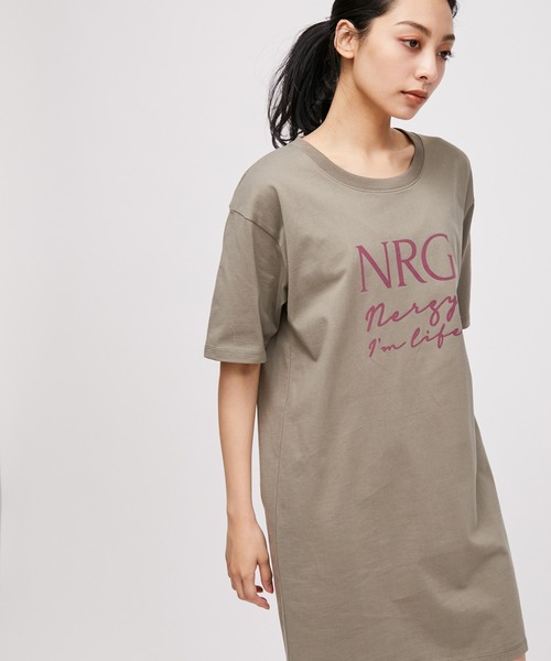 NERGY(ナージー)の「フロッキープリントTシャツワンピース(ワンピース・レディース・カーキ/ホワイト/ブラック・FREE)」の3枚目の写真