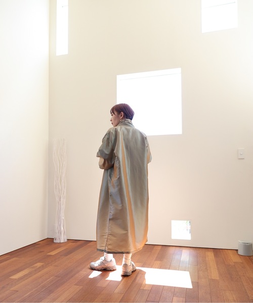 ULEULA（ウルア）の「スタンドカラーシャツコート/ステンカラーシャツコート/スプリングコート（ステンカラーコート・レディース・カーキ/ブラック・FREE）」の20枚目の写真