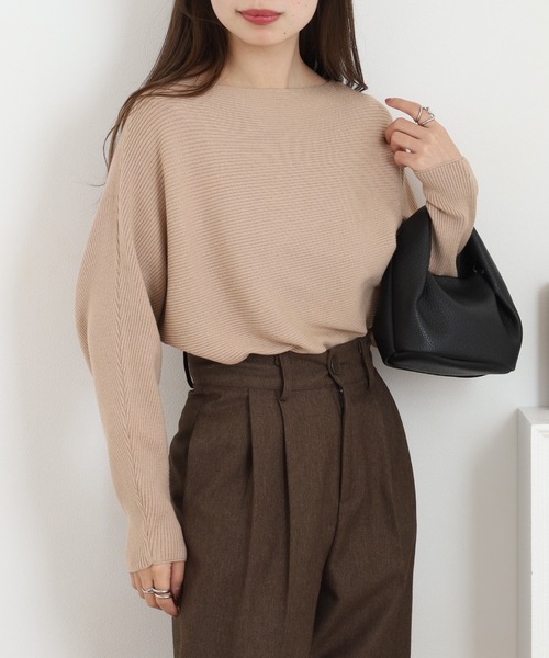 A.N.L(エーエヌエル レーベル)の「A.N.L 抗菌ドルマンニット(ニット/セーター・レディース・ブラック/グレー/モカ/モスグリーン/カーキ/パープル/ブルー/ベージュ/グリーン・38)」の2枚目の写真