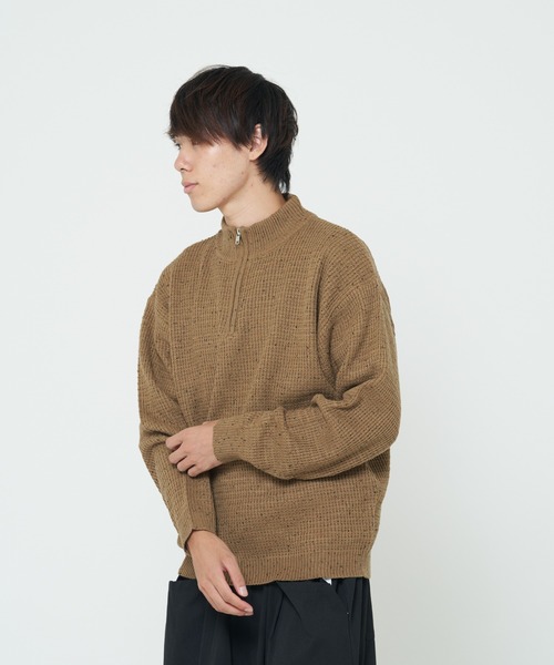 CORISCO(コリスコ)の「MIXニットハーフジップ(M1)(ニット/セーター・メンズ・ブラック/アイボリー/グレー/ベージュ・MEDIUM/X-LARGE/LARGE)」の4枚目の写真