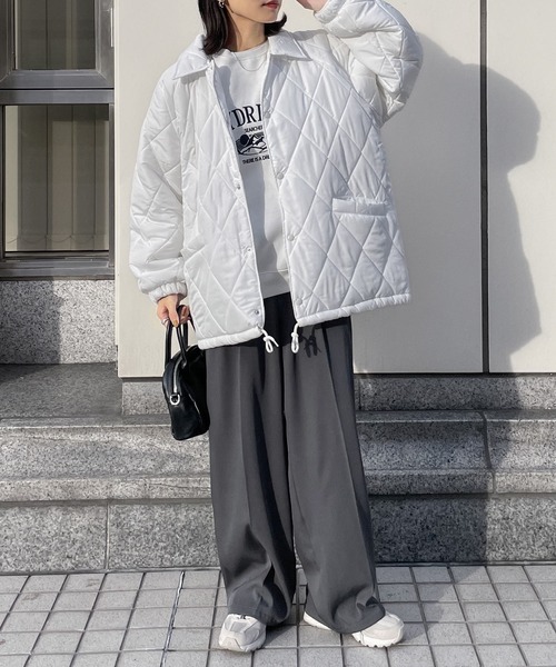 Chillfar（チルファー）の「キルティングオーバージャケット（ブルゾン・レディース・カーキ/アイボリー/ブラック・FREE）」の11枚目の写真