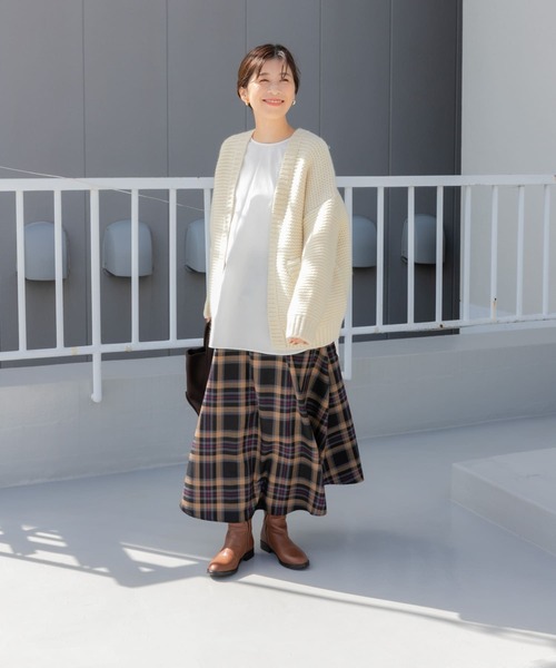 URBAN RESEARCH DOORS（アーバンリサーチドアーズ）の「クルーネックプルオーバーシャツ（シャツ/ブラウス・レディース・オフホワイト・MEDIUM）」の8枚目の写真