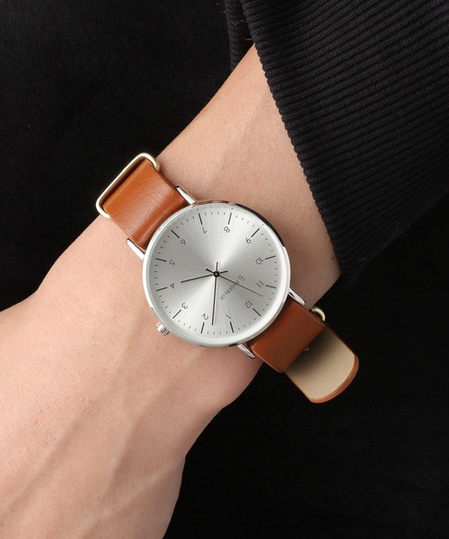 RAGEBLUE(レイジブルー)の「2WAY/カスタムベルトウォッチ(アナログ腕時計・メンズ・ブラック/ホワイト/グリーン/ネイビー・FREE)」の2枚目の写真