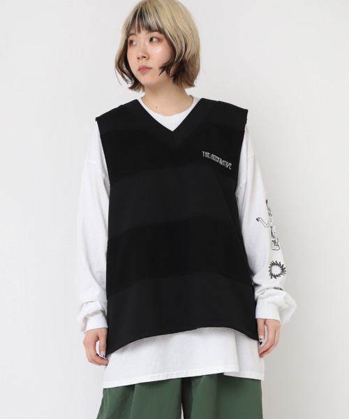 RNA(アールエヌエー)の「M2179 2FACEボーダーベスト(ベスト・レディース・ホワイト/ブラック/ライトオリーブ・MEDIUM)」の2枚目の写真