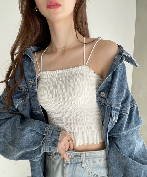 Ada.(エイダ)の「カップ付き ダブルストラップ シャーリング トップス(キャミソール・レディース・グリーン/ピンク/ホワイト/ブラック・FREE)」の6枚目の写真