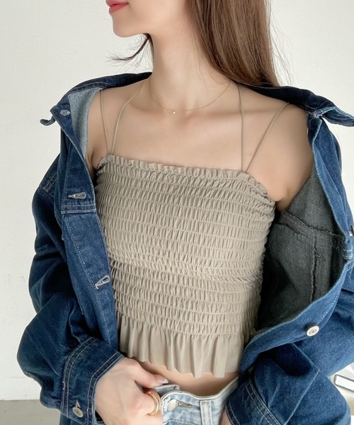 Ada.(エイダ)の「カップ付き ダブルストラップ シャーリング トップス(キャミソール・レディース・グリーン/ピンク/ホワイト/ブラック・FREE)」の14枚目の写真