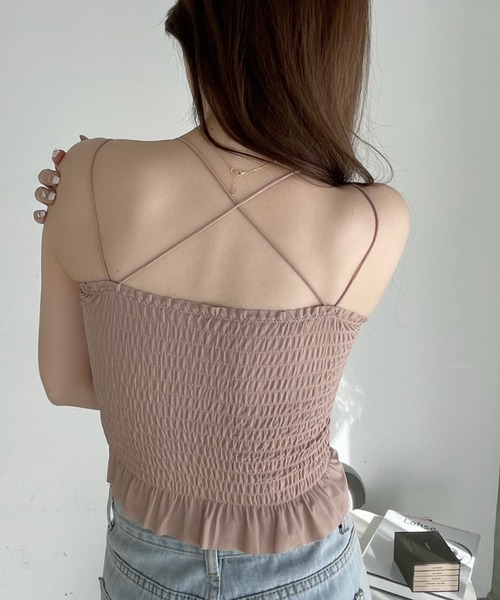 Ada.(エイダ)の「カップ付き ダブルストラップ シャーリング トップス(キャミソール・レディース・グリーン/ピンク/ホワイト/ブラック・FREE)」の8枚目の写真
