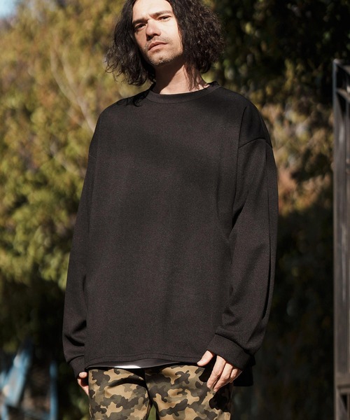CAMBIO(カンビオ)の「mlt4614- ビッグシルエットサイドスリットカットソー(Tシャツ/カットソー・メンズ・ホワイト/ブルー/グレイッシュベージュ/ブラック・M/L/XL)」の14枚目の写真