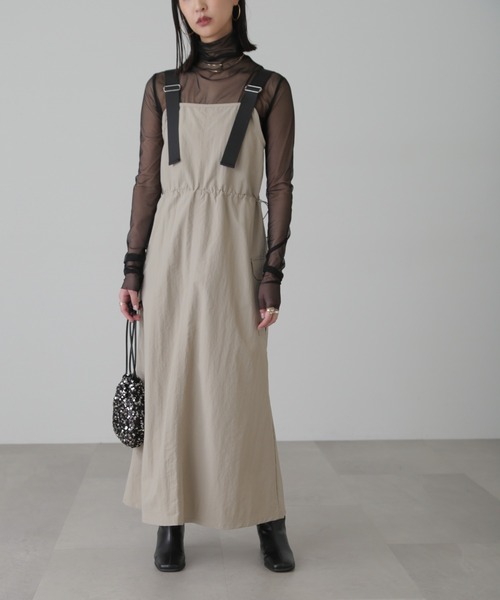 FREE'S MART（フリーズマート）の「◆ウエストドロストナイロンジャンパースカート（ワンピース・レディース・カーキ/グレー/ベージュ・SMALL/MEDIUM）」の3枚目の写真