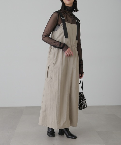FREE'S MART（フリーズマート）の「◆ウエストドロストナイロンジャンパースカート（ワンピース・レディース・カーキ/グレー/ベージュ・SMALL/MEDIUM）」の21枚目の写真