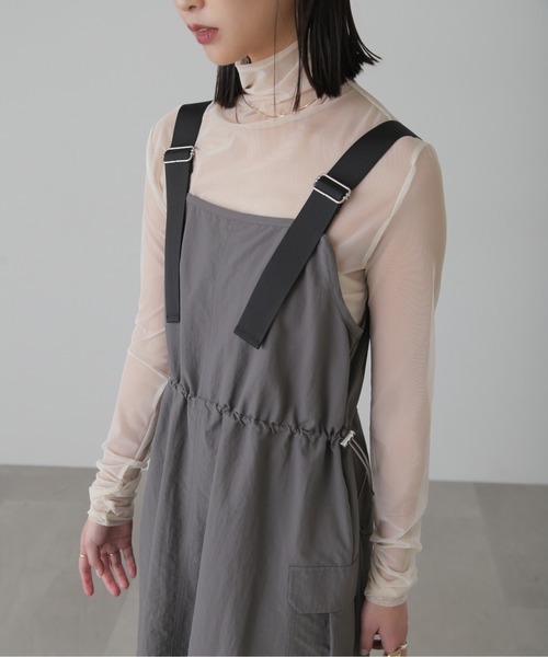 FREE'S MART（フリーズマート）の「◆ウエストドロストナイロンジャンパースカート（ワンピース・レディース・カーキ/グレー/ベージュ・SMALL/MEDIUM）」の6枚目の写真