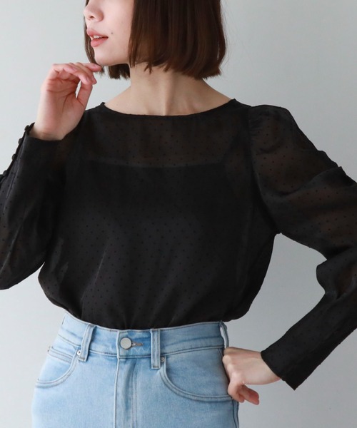 archives（アルシーヴ）の「シアードットパワショルブラウス（シャツ/ブラウス・レディース・ベージュ/ブラック/オフホワイト・MEDIUM）」の2枚目の写真