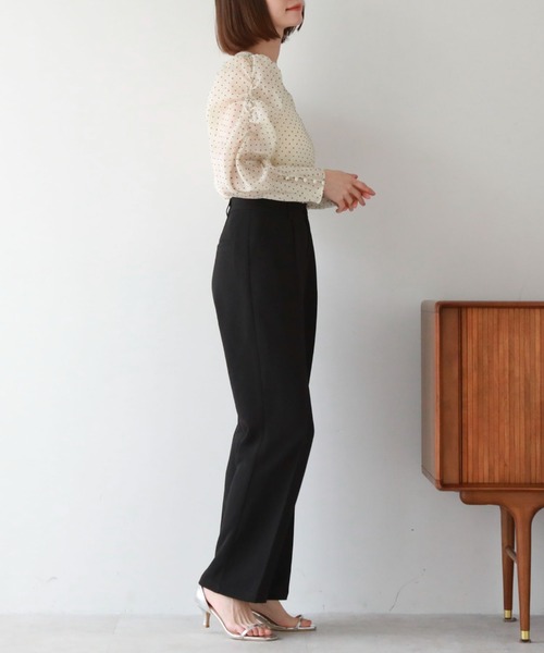 archives（アルシーヴ）の「シアードットパワショルブラウス（シャツ/ブラウス・レディース・ベージュ/ブラック/オフホワイト・MEDIUM）」の8枚目の写真