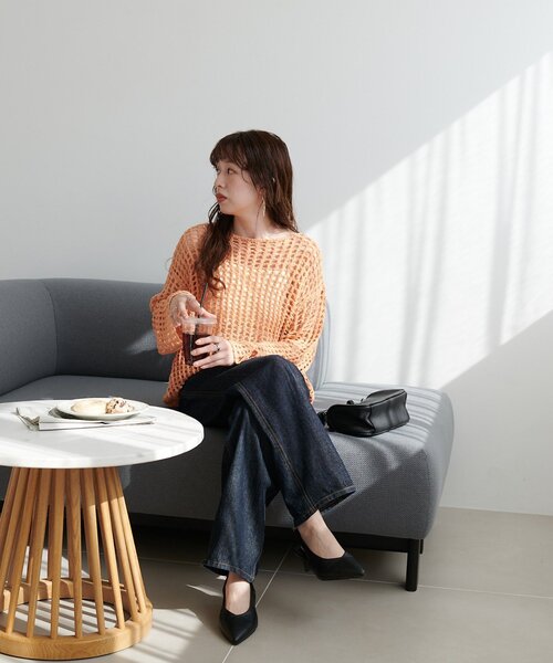 DISCOAT（ディスコート）の「【新色追加!/WEB限定】ラメスパンコールスカシプルオーバー（ニット/セーター・レディース・オフホワイト/オレンジ/グリーン/ブラック/アイボリー・FREE）」の13枚目の写真