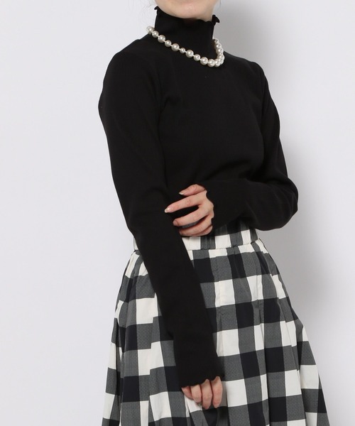 GLOBAL WORK(グローバルワーク)の「高山直子さんコラボ/メローリブハイネック長袖/991901/EiiS(Tシャツ/カットソー・レディース・グレー/アイボリー/ブラック・SMALL/X-SMALL)」の18枚目の写真