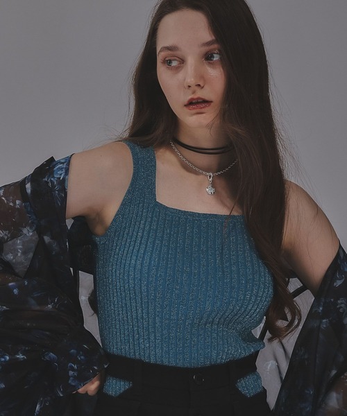 HARE（ハレ）の「2WAYスクエアラメニットタンクトップ(HARE)（タンクトップ・レディース・イエロー/グリーン/ライトグレー/ブラック/マルチ/ブルー/グリーン系その他/エメラルド/オレンジ/グリーン系その他2/パープル・FREE）」の7枚目の写真