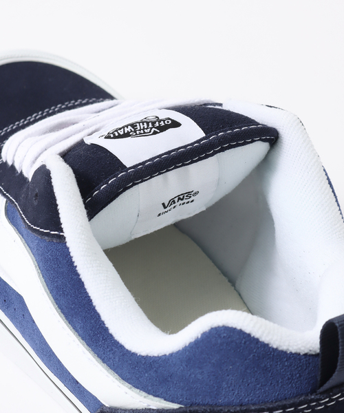 VANS（バンズ）の「【VANS / バンズ】Knu Skool（スニーカー・メンズ・ブラック/ネイビー・25.5cm/26.5cm/26cm/28cm/27cm/27.5cm）」の10枚目の写真