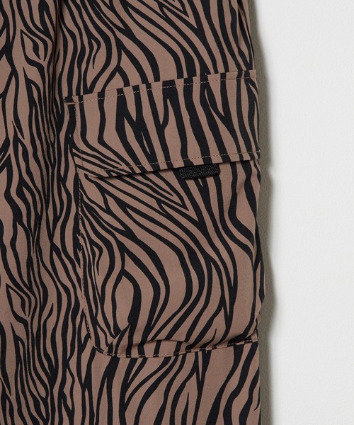 THOUSAND MILE(サウザンドマイル)の「THOUSAND MILE/サウザンドマイル WAVE ADJUST SKIRT スカート(スカート・レディース・ゼブラ・FREE)」の2枚目の写真