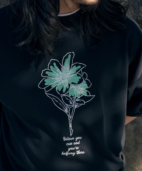 セール】梨地花柄刺繍Tシャツ（Tシャツ/カットソー