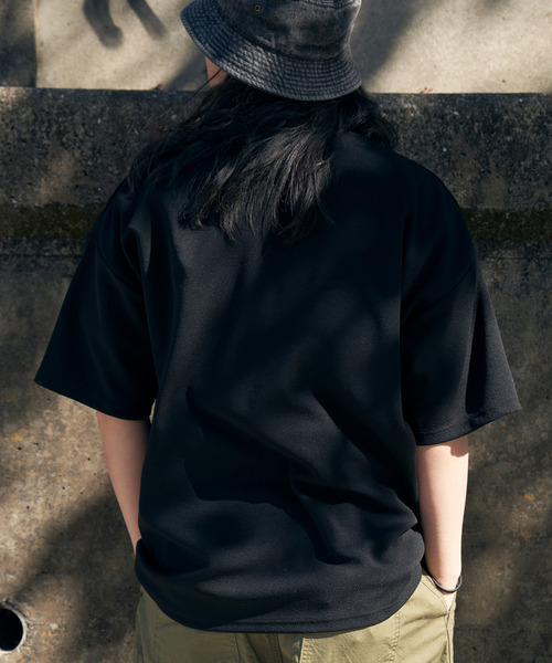 【ポップなフラワー柄★】CHANEL Tシャツ シャネル(CHANEL)シャネル 半袖カットソー 半袖Tシャツ 衣料品