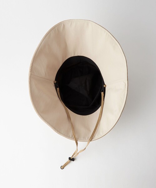 green label relaxing（グリーンレーベルリラクシング）の「【WEB限定】ハイショク ロングブリム ハット -UVケア・ウォッシャブル-（ハット・レディース・ベージュ/ブラック・FREE）」の20枚目の写真