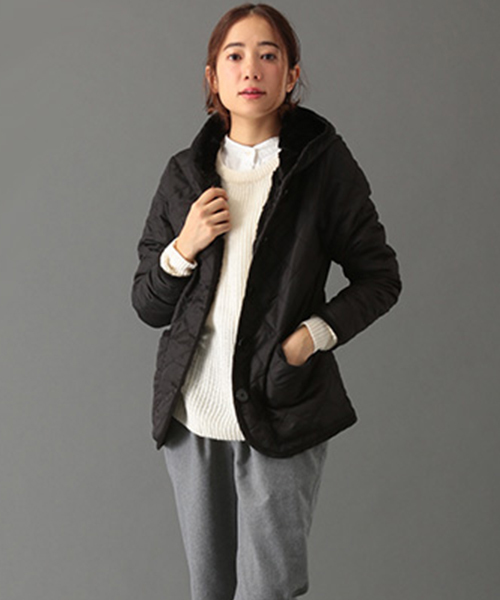 SEVENDAYS=SUNDAY（セブンデイズサンデイ）の「ポリタフタ　キルティング裏ボアコート（ピーコート・レディース・カーキ/ブラック・MEDIUM/LARGE）」の2枚目の写真