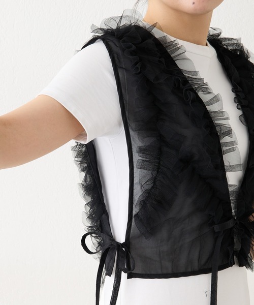 THE PAUSE（ザ ポーズ）の「【THE PAUSE】フリルチュールベスト（シャツ/ブラウス・レディース・カーキ/ブラック・FREE）」の7枚目の写真