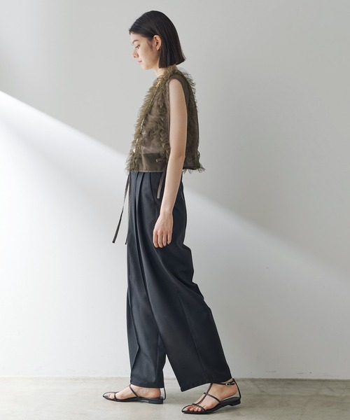 THE PAUSE（ザ ポーズ）の「【THE PAUSE】フリルチュールベスト（シャツ/ブラウス・レディース・カーキ/ブラック・FREE）」の21枚目の写真