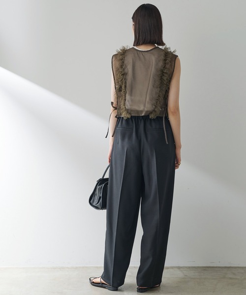 THE PAUSE（ザ ポーズ）の「【THE PAUSE】フリルチュールベスト（シャツ/ブラウス・レディース・カーキ/ブラック・FREE）」の22枚目の写真