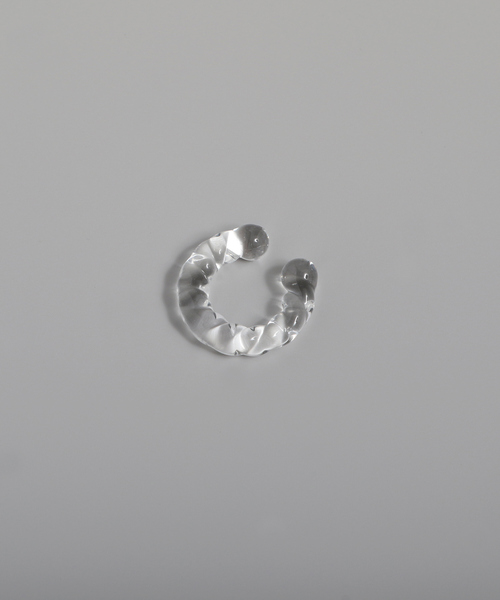 collex（コレックス）の「【別注】【HARIO Lampwork Factory】イヤーカフ ネジリ（イヤーカフ・レディース・クリア・フリー）」の3枚目の写真