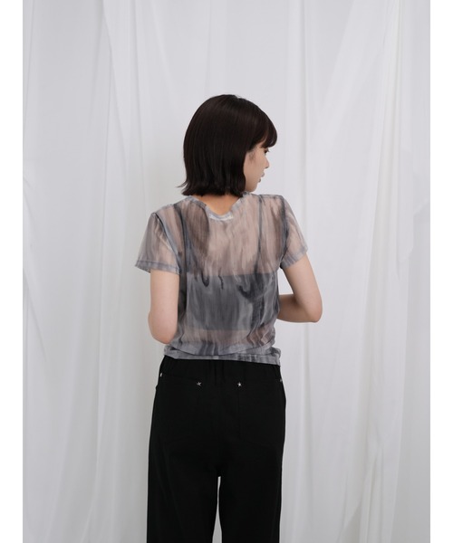 Enewd nina（エニュードニーナ）の「【ZOZO限定】マーブル シアー トップス ギャザー シースルー カットアウト カットソー 半袖（Tシャツ/カットソー・レディース・ブラック/ブルー・FREE）」の5枚目の写真