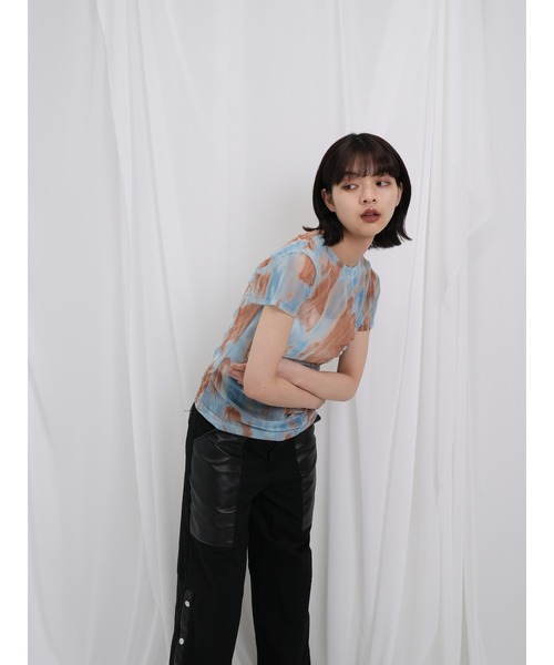 Enewd nina（エニュードニーナ）の「【ZOZO限定】マーブル シアー トップス ギャザー シースルー カットアウト カットソー 半袖（Tシャツ/カットソー・レディース・ブラック/ブルー・FREE）」の9枚目の写真