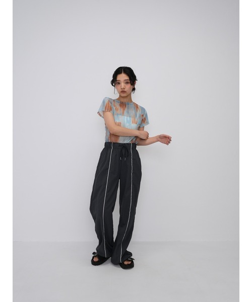 Enewd nina（エニュードニーナ）の「【ZOZO限定】マーブル シアー トップス ギャザー シースルー カットアウト カットソー 半袖（Tシャツ/カットソー・レディース・ブラック/ブルー・FREE）」の14枚目の写真