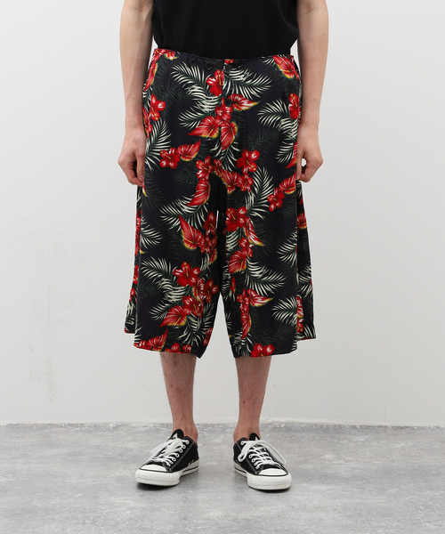 JOURNAL STANDARD（ジャーナルスタンダード）の「オールドアロハ スーベニア ハーフパンツ（その他パンツ・メンズ・ホワイト/ブラック・MEDIUM/LARGE）」の4枚目の写真