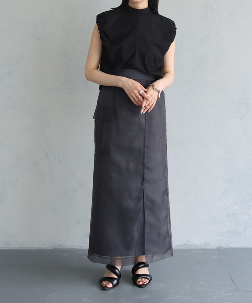 &g'aime（アンジェム）の「【&g’aime】サイドギャザーハイネックトップス（Tシャツ/カットソー・レディース・ブラック/ホワイト/チャコールグレー・FREE）」の7枚目の写真