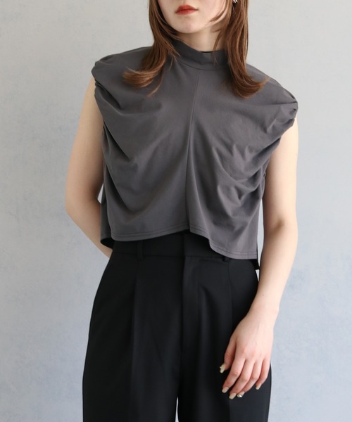 &g'aime（アンジェム）の「【&g’aime】サイドギャザーハイネックトップス（Tシャツ/カットソー・レディース・ブラック/ホワイト/チャコールグレー・FREE）」の12枚目の写真