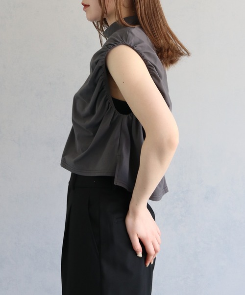 &g'aime（アンジェム）の「【&g’aime】サイドギャザーハイネックトップス（Tシャツ/カットソー・レディース・ブラック/ホワイト/チャコールグレー・FREE）」の15枚目の写真