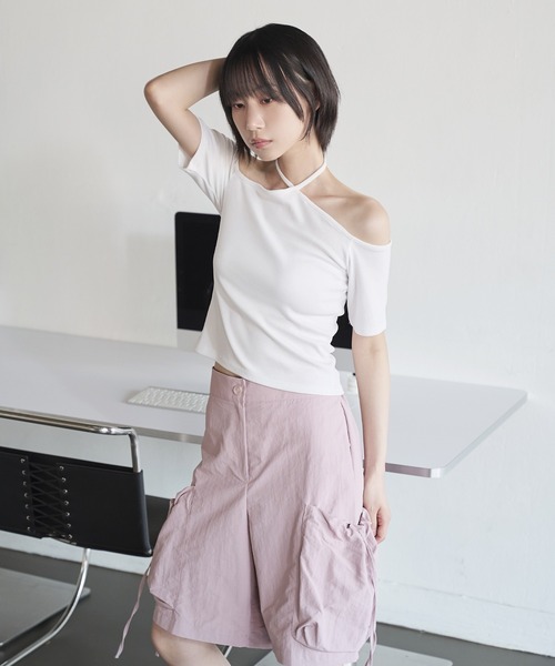 UNE MANSION（ユヌマンション）の「[UNE ORIGINAL]2WAYホルターネックストリングリボンバックオープンTシャツカットソー（Tシャツ/カットソー・レディース・アイボリー/ブラック/チャコール/ピンク/ネイビー・FREE）」の7枚目の写真