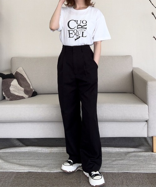 cuorequal(クオレコール)の「cuorequalロゴ半袖Tシャツ(Tシャツ/カットソー・レディース・ホワイト・LARGE/MEDIUM)」の7枚目の写真