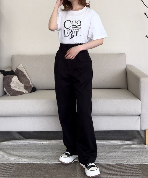 cuorequal(クオレコール)の「cuorequalロゴ半袖Tシャツ(Tシャツ/カットソー・レディース・ホワイト・LARGE/MEDIUM)」の8枚目の写真