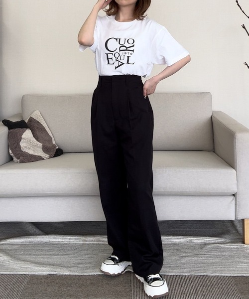 cuorequal(クオレコール)の「cuorequalロゴ半袖Tシャツ(Tシャツ/カットソー・レディース・ホワイト・LARGE/MEDIUM)」の9枚目の写真
