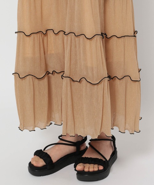 mysty woman(ミスティウーマン)の「メローティアードキャミワンピース 135159(ワンピース・レディース・チャコールグレー/オフホワイト/モカ・FREE)」の13枚目の写真