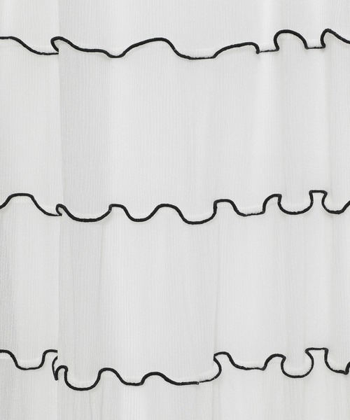 mysty woman(ミスティウーマン)の「メローティアードキャミワンピース 135159(ワンピース・レディース・チャコールグレー/オフホワイト/モカ・FREE)」の16枚目の写真