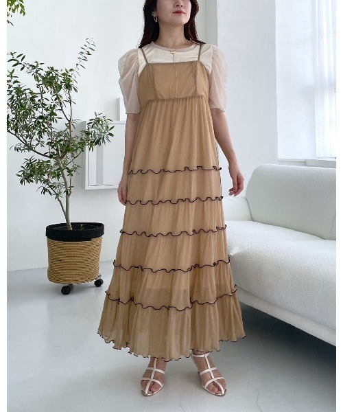 mysty woman(ミスティウーマン)の「メローティアードキャミワンピース 135159(ワンピース・レディース・チャコールグレー/オフホワイト/モカ・FREE)」の21枚目の写真