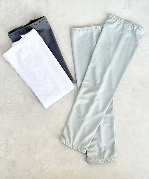 BAYBLO（ベイブロ）の「(KS)アームカバー（アームカバー・メンズ・ホワイト/チャコールグレー/ライトグレー/ブラック/ネイビー/ブルー・FREE）」の4枚目の写真