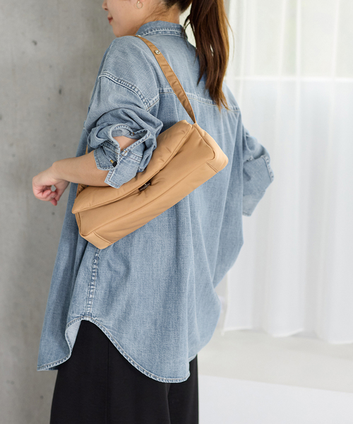 JOURNAL STANDARD（ジャーナルスタンダード）の「《追加》ライトオンスデニムシャツ（シャツ/ブラウス・レディース・ネイビー/ブルー系その他・FREE）」の16枚目の写真