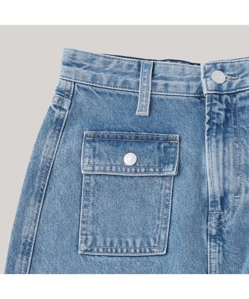 TOMMY HILFIGER(トミーヒルフィガー)の「ミディデニムスカート(デニムスカート・レディース・インディゴブルー・25inch/26inch)」の8枚目の写真